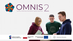 Grafika przedstawiająca studentów logotyp projektu OMNIS2 oraz zestawienie logotypów dotyczących finansowania projektu